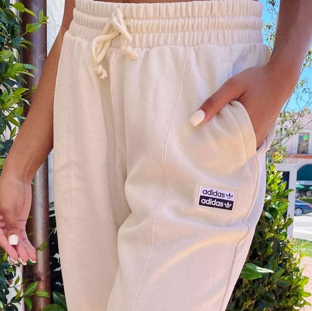 Adidas Originals RYV cuffed jogger in off white